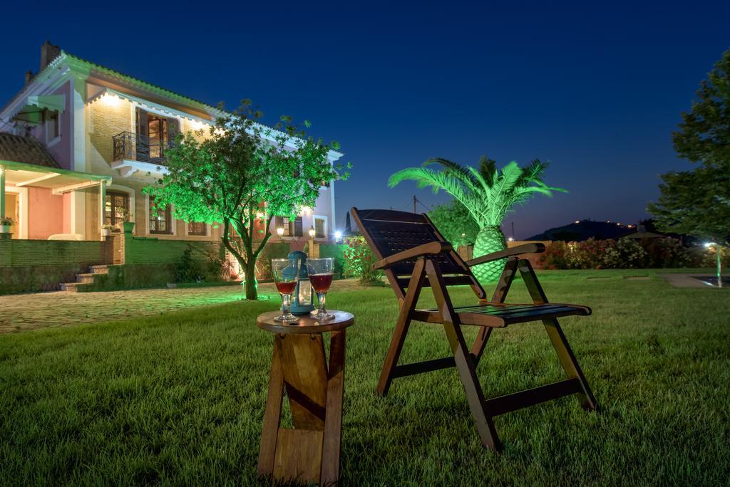 Вилла Sarakino House Of Literature Agios Dimitrios  Экстерьер фото
